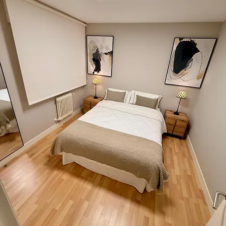 Reveriano Soutullo 1 B-1 Apartment